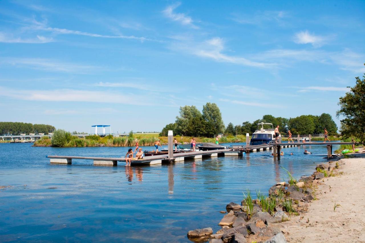 EuroParcs Bad Hulckesteijn Nijkerk Exterior foto
